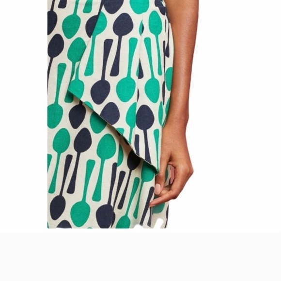 Eva Franco Asymmetrical Skirt in Green and Blue Pattern - Picture 2 of 15